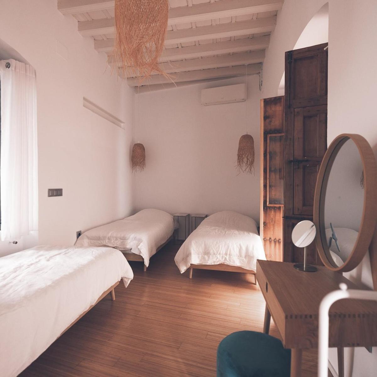 Acogedora Casa Con Piscina En El Centro Historico Hébergement de vacances